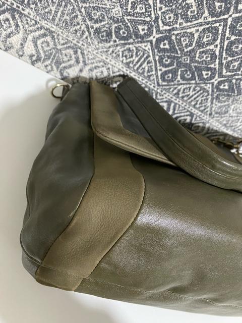 【美品】ANYA HINDMARCH アニヤハインドマーチ ショルダーバッグ < ブランド  【美品】ANYA HINDMARCH アニヤハインドマーチ ショルダーバッグ < ブランドの