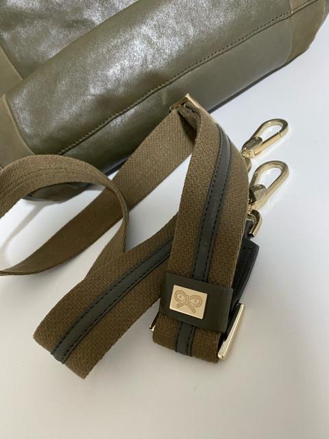 【美品】ANYA HINDMARCH アニヤハインドマーチ ショルダーバッグ < ブランド  【美品】ANYA HINDMARCH アニヤハインドマーチ ショルダーバッグ < ブランドの
