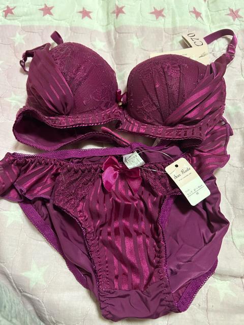 VigpCbhuV[cZbgC70 M   t@bV 