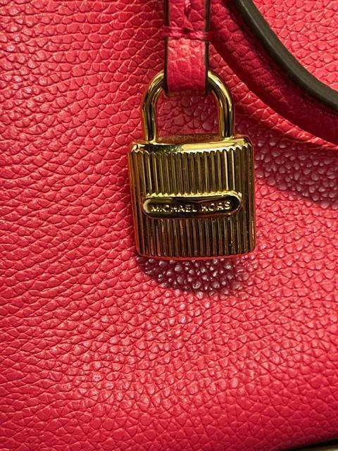 Michael Korsマイケルコース ショルダーバッグMICHAEL KORS ハンドバッグ ショルダーバッグ 2WAYピンク < ブランド Michael Korsマイケルコース ショルダーバッグMICHAEL KORS ハンドバッグ ショルダーバッグ 2WAYピンク < ブランドの