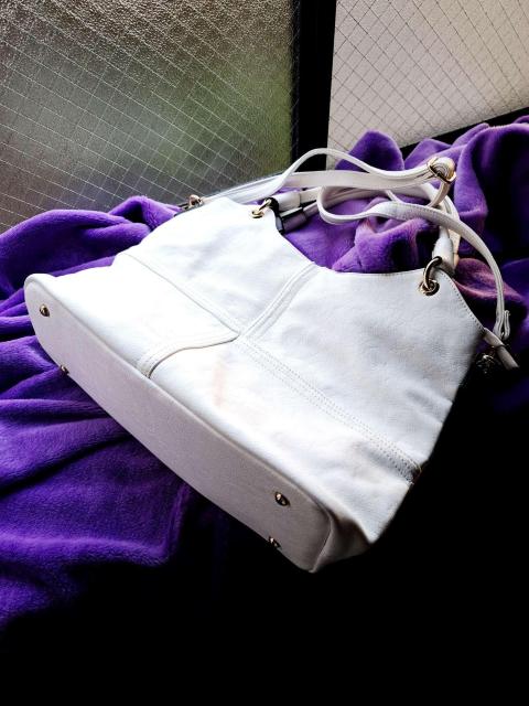 AI�o�i��-Fireano-��2WAY ���U�[�V�����_�[�o�b�O ���f�B�[�X �z���C�g �n���h�� �V�����_�[�X�g���b�v�t�������Ó �� �����t�@�b�V������ 