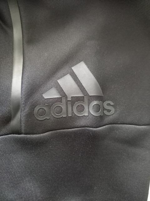 新品!激安74%オフ!アディダス、スウェットパーカー(黒、M) < 男性ファッション  新品!激安74%オフ!アディダス、スウェットパーカー(黒、M) < 男性ファッションの