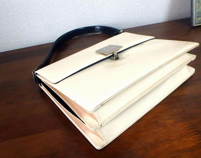 ◆銀座大黒屋  ハンドバッグ ホワイト 中古品 < 女性ファッション  ◆銀座大黒屋  ハンドバッグ ホワイト 中古品 < 女性ファッションの