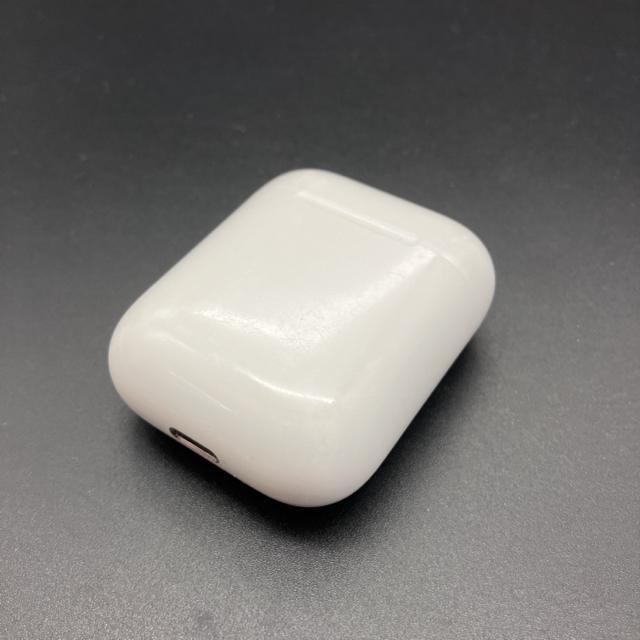 即決 純正 Apple アップル AirPods エアーポッズ 充電ケース A1602 < 家電/AV  即決 純正 Apple アップル AirPods エアーポッズ 充電ケース A1602 < 家電/AVの
