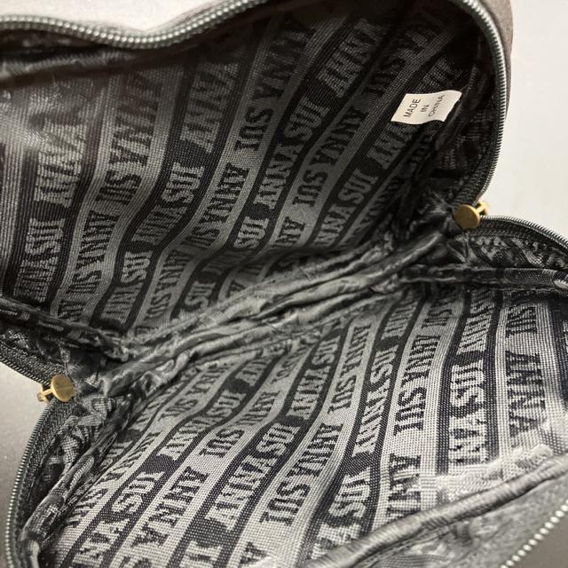 ���� ANNA SUI �A�i�X�C �|�[�`