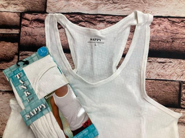 送料無料!洗練されたフォルムの立体モザイクチェック柄タンクショルダー【SAPPY】(2色から)1枚 タンクトップ < 男性ファッション 送料無料!洗練されたフォルムの立体モザイクチェック柄タンクショルダー【SAPPY】(2色から)1枚 タンクトップ < 男性ファッションの