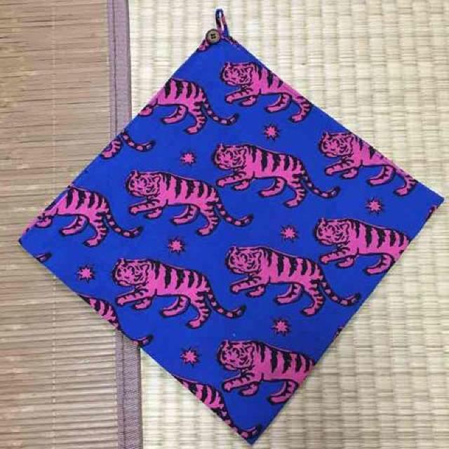 チャイハネ・エスニック風アフリカンプリントトラ柄バンダナ。 < ブランド チャイハネ・エスニック風アフリカンプリントトラ柄バンダナ。 < ブランドの