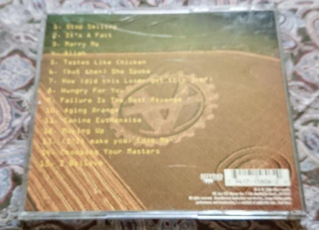 Vandals/the quickening �� CD/DVD/�r�f�I�� 