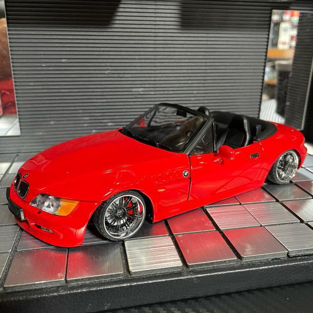 UTモデル 1/18 BMW Z3 ロードスター(カスタム仕様) < ホビー  UTモデル 1/18 BMW Z3 ロードスター(カスタム仕様) < ホビーの