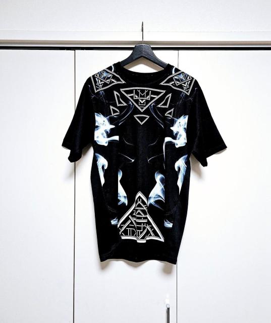 (20) 倖田來未  LIVE TOUR 2016 BEST SINGLE COLLECTION Tシャツ 黒 < タレントグッズ  (20) 倖田來未  LIVE TOUR 2016 BEST SINGLE COLLECTION Tシャツ 黒  < タレントグッズの
