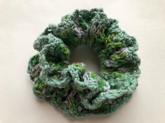 ハンドメイド ボリューム シュシュ コットン グリーンミックス ナチュラル ガーリー < 女性ファッション  ハンドメイド ボリューム シュシュ コットン グリーンミックス ナチュラル ガーリー  < 女性ファッションの