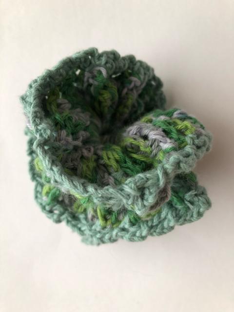 ハンドメイド ボリューム シュシュ コットン グリーンミックス ナチュラル ガーリー < 女性ファッション  ハンドメイド ボリューム シュシュ コットン グリーンミックス ナチュラル ガーリー < 女性ファッションの