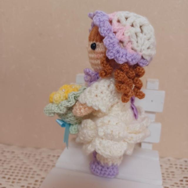 Hand made@fGȉԑMց̎q݂