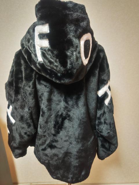 古着★大きいサイズ★ロゴ入りもこもこジップアップ★4L★ < 女性ファッション  古着★大きいサイズ★ロゴ入りもこもこジップアップ★4L★ < 女性ファッションの