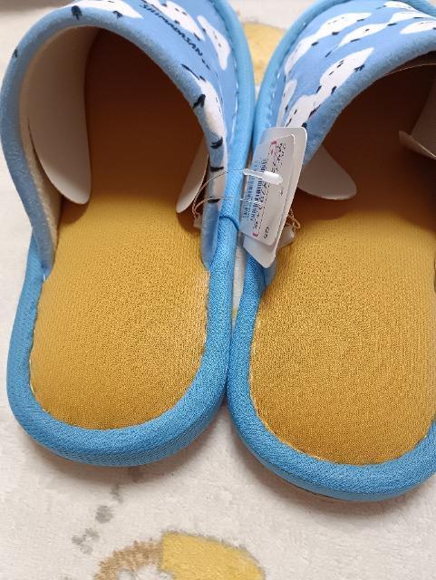 シマエナガ柄のスリッパ新品 < インテリア/ライフ シマエナガ柄のスリッパ新品 < インテリア/ライフの