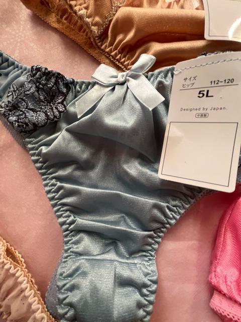 5Lサイズ!5枚セット!光沢ツルツル素材!シフォン使い!あり!高貴品格!色とりどり!エレガント!Tバックショーツ!No.花 < 女性ファッション 5Lサイズ!5枚セット!光沢ツルツル素材!シフォン使い!あり!高貴品格!色とりどり!エレガント!Tバックショーツ!No.花 < 女性ファッションの