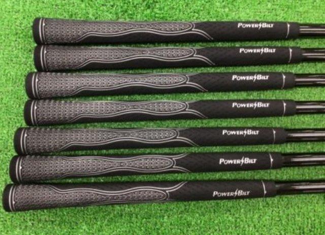 �p���[�r���g���T�C�e�[�V����V1�@�A�C�A���Z�b�g �� ���W���[/�X�|�[�c�� 