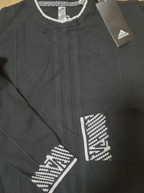 ^OtVigp@V@adidas  uh 