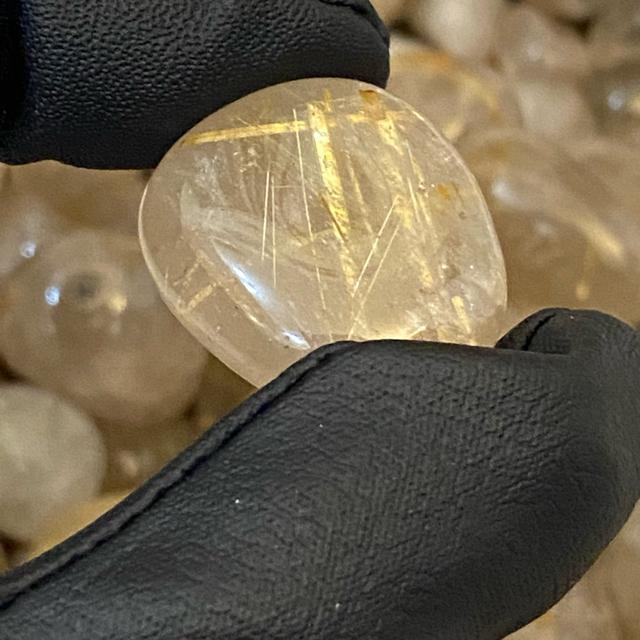 《置物.御守り》天然石ルチルクォーツ タンブル 1パック 金運財運 < インテリア/ライフ  《置物.御守り》天然石ルチルクォーツ タンブル 1パック 金運財運  < インテリア/ライフの