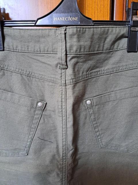 Bカ−キ色のスカート < 女性ファッション Bカ−キ色のスカート < 女性ファッションの