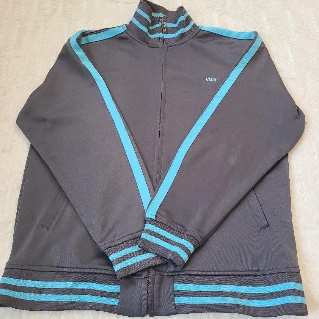 VANS gbNWPbgM   jt@bV 