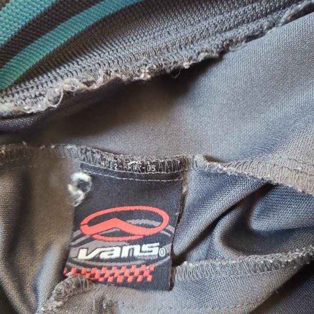VANS gbNWPbgM  jt@bV 