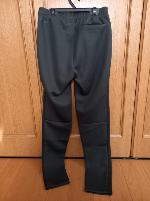 65%オフ、UA、撥水ジャージパンツ(新品、カーキ、M) < 男性ファッション 65%オフ、UA、撥水ジャージパンツ(新品、カーキ、M) < 男性ファッションの