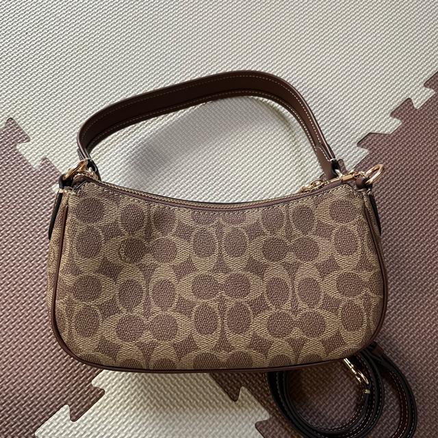 �y�V�i���g�p�z�R�[�` �A�V���g�� �o�b�O�E�V�O�l�`���[ �u���E�� �A�E�g���b�g �V�A�����O �� �u�����h�� 