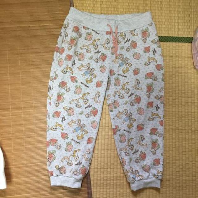 ディズニー・チップ&デール柄クロップド丈ルームパンツ。 < 女性ファッション  ディズニー・チップ&デール柄クロップド丈ルームパンツ。  < 女性ファッションの