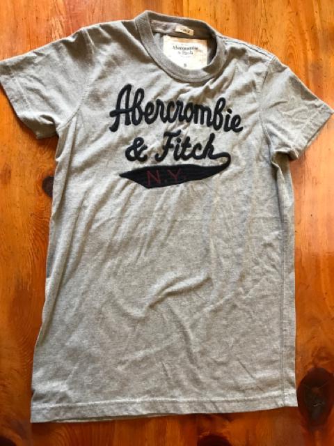 アバクロンビー&フイツチ 半?Tシャツ S < 男性ファッション  アバクロンビー&フイツチ 半?Tシャツ S  < 男性ファッションの