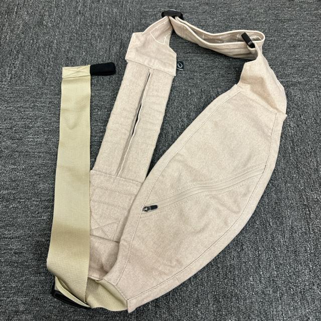 即決 GOOSEKET 抱っこ紐 < キッズ/ベビー  即決 GOOSEKET 抱っこ紐 < キッズ/ベビーの