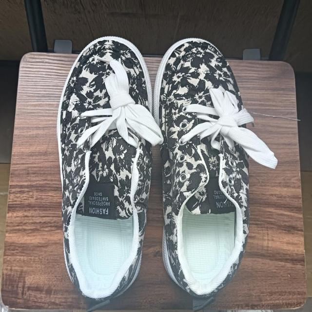 新品 26.5cm メンズ スニーカー ホワイト シューズ 靴 43 カジュアル < 男性ファッション  新品 26.5cm メンズ スニーカー ホワイト シューズ 靴 43 カジュアル < 男性ファッションの