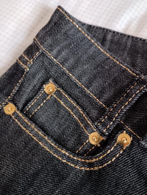 デニムViviennewetwoodレア希少キララメVivienne刺繍マ-ク送料半額♪ < ブランド  デニムViviennewetwoodレア希少キララメVivienne刺繍マ-ク送料半額♪ < ブランドの