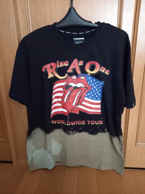 新品92%オフ、ロゴ、半袖Tシャツ(黒、XL) < 男性ファッション  新品92%オフ、ロゴ、半袖Tシャツ(黒、XL)  < 男性ファッションの