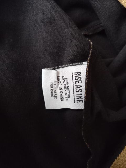 新品92%オフ、ロゴ、半袖Tシャツ(黒、XL) < 男性ファッション  新品92%オフ、ロゴ、半袖Tシャツ(黒、XL) < 男性ファッションの
