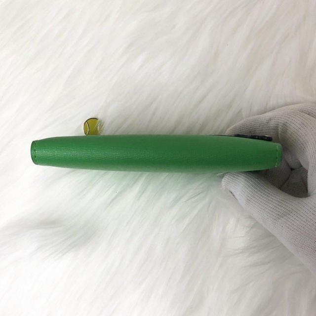 【美品】ケイトスペード 二つ折り財布 コートサイド スモール スリム テニス バイフォールド ウォレット < ブランド 【美品】ケイトスペード 二つ折り財布 コートサイド スモール スリム テニス バイフォールド ウォレット < ブランドの