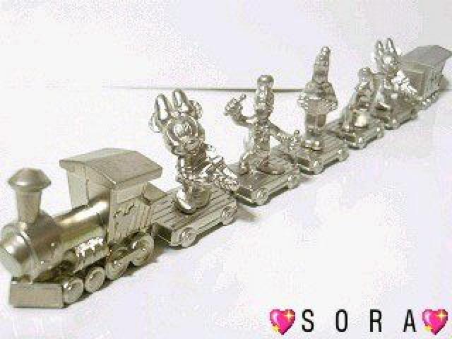 ディズニーパレード♪ミニー&ドナルド&グーフィー&プルート ドリームトレイン 12種セット 重量感 < おもちゃ ディズニーパレード♪ミニー&ドナルド&グーフィー&プルート ドリームトレイン 12種セット 重量感 < おもちゃの