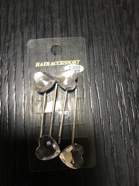 ヘアピン 新品 ハート < 女性アクセサリー/時計 ヘアピン 新品 ハート < 女性アクセサリー/時計の