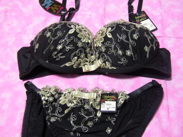 ubNɃS[h̎hJgcVOlC[  t@bV 