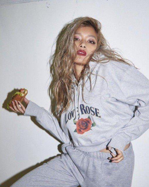 ROLA ���[�� R/M/D LOVE ROSE HOODIE �p�[�J�[  �� �����t�@�b�V������ 