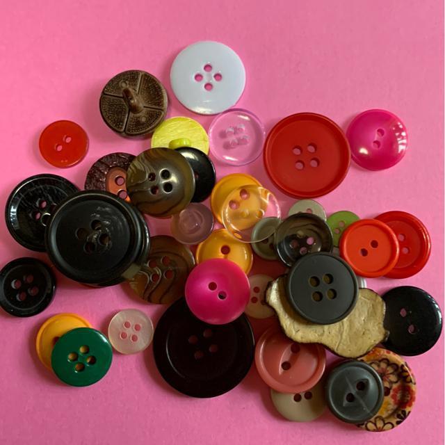 色々ボタン40個 < ペット/手芸/園芸  色々ボタン40個  < ペット/手芸/園芸の