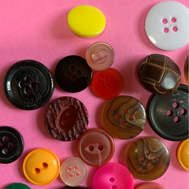 色々ボタン40個 < ペット/手芸/園芸  色々ボタン40個 < ペット/手芸/園芸の