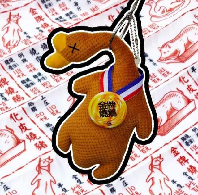 香港エコバッグ 金牌燒鵝環保袋 折りたたみ式エコバッグ マスコット 人形 ぬいぐるみ < 女性ファッション  香港エコバッグ 金牌燒鵝環保袋 折りたたみ式エコバッグ マスコット 人形 ぬいぐるみ < 女性ファッションの
