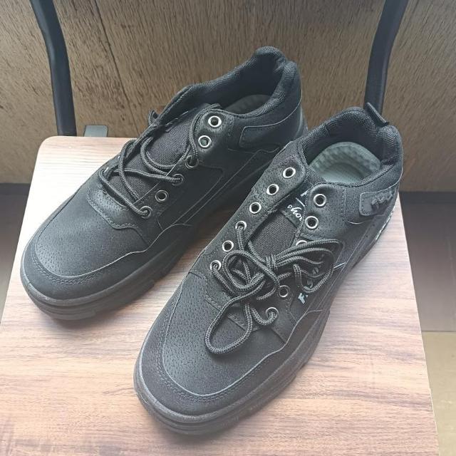 新品 25.5cm メンズ スニーカー ブラック シューズ 靴 男女兼用 < 男性ファッション  新品 25.5cm メンズ スニーカー ブラック シューズ 靴 男女兼用  < 男性ファッションの