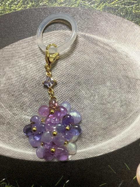 ハンドメイド レジン アジサイチャーム アンブレラマーカー < 女性ファッション  ハンドメイド レジン アジサイチャーム アンブレラマーカー  < 女性ファッションの