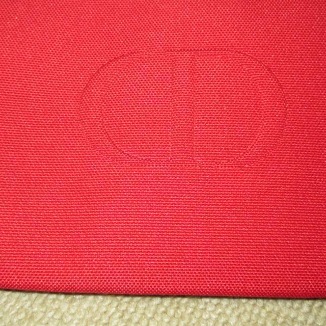 未使用☆DIORディオール*ノベルティポーチ(レッド系) < ブランド  未使用☆DIORディオール*ノベルティポーチ(レッド系) < ブランドの