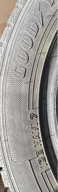 155/65R 14 �O�b�h�C���[ �A�C�X�i�r�V �X�^�b�h���X�^�C�� ���[�u �y������ �k�C�� �^�C�� 4�{ �� ������/�o�C�N
