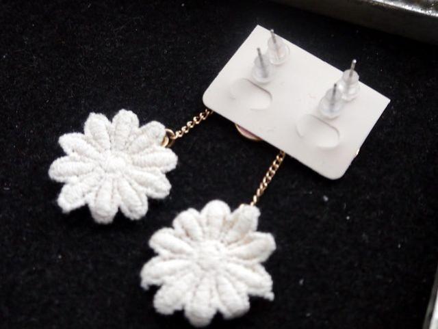 新品ゴスロリ姫系アンティーク調不思議の国のアリスピアスset < 女性アクセサリー/時計  新品ゴスロリ姫系アンティーク調不思議の国のアリスピアスset < 女性アクセサリー/時計の