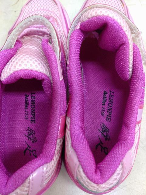 瞬足女の子シューズ サイズ23.5 送料込商品 < キッズ/ベビー  瞬足女の子シューズ サイズ23.5 送料込商品 < キッズ/ベビーの