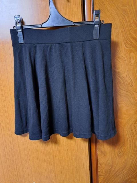 B伸びる素材のスカート < 女性ファッション  B伸びる素材のスカート  < 女性ファッションの